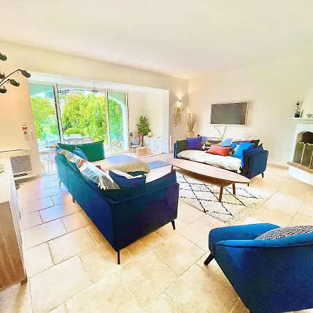 Holiday home Maison Domaine Golf Country Club De St-tropez