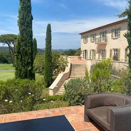 Maison Domaine Golf Country Club De St-tropez Hébergement de vacances Saint-Tropez